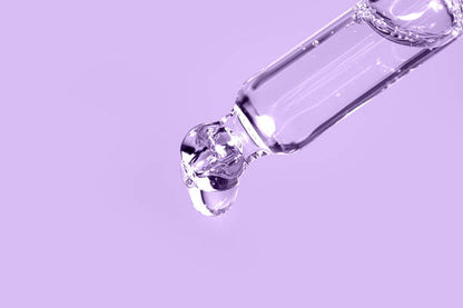 Pipette mit Lavendel Öl