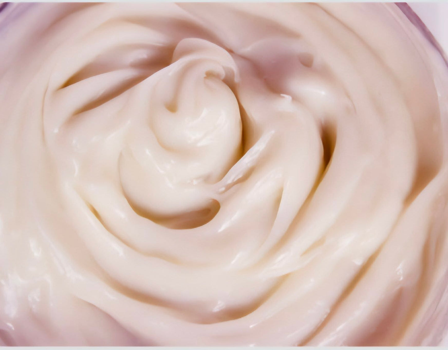 Sistas Care Silk Body Whip – Blueberry Coffee Mood